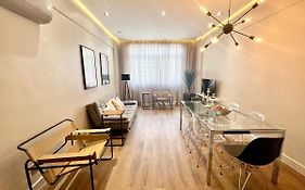 Flat de 90m2, 2 quartos, 2 banheiros, ar condicionado, Avenida Paulista
